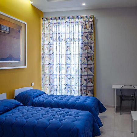 Bocca Di Bacco Bed & Breakfast Cimitile Exterior photo
